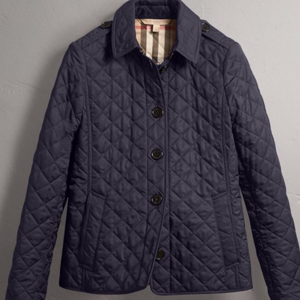 Burberry diamond quilted jacket - Frankby. Navy